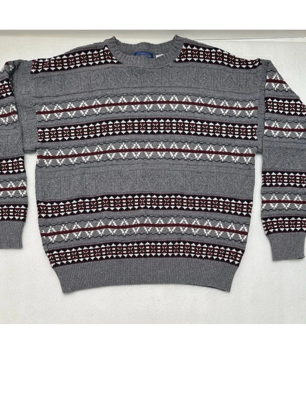 Vintage Mens Pendleton LARGE Woolen Mills Sweater Made in USA Wool Fair Isle